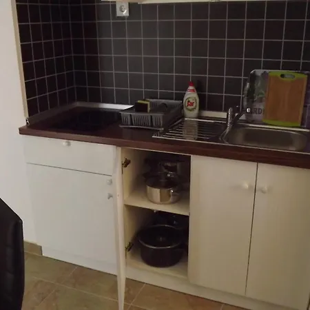 11 Apartment